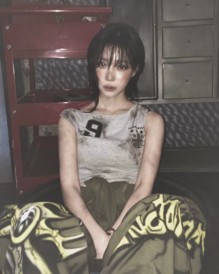 Kim Minjeong  thumbnail