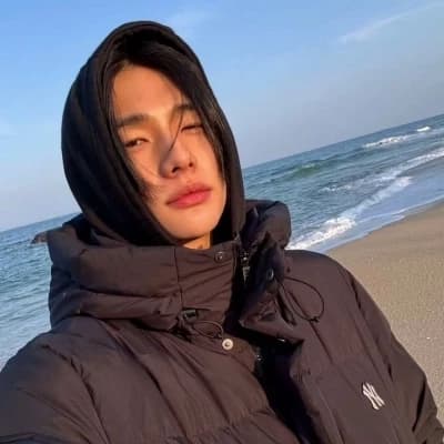 hyunjin thumbnail