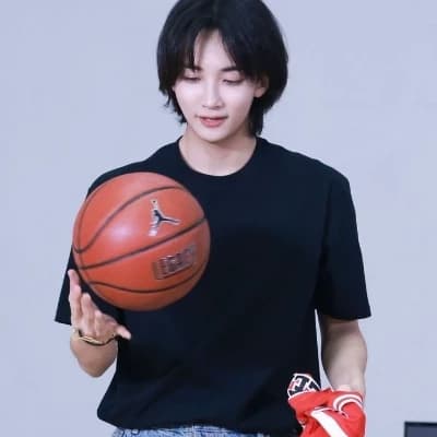 Yoon Jeonghan thumbnail