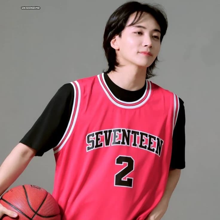 Yoon Jeonghan thumbnail