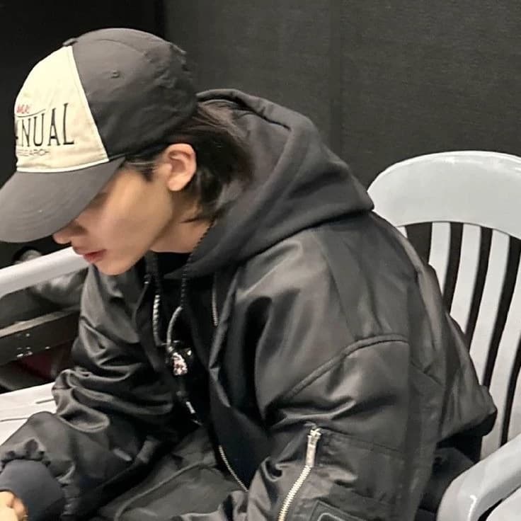 Yoon Jeonghan thumbnail