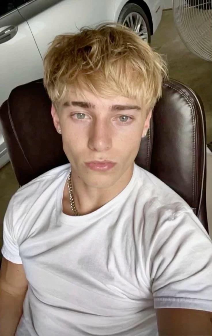 Joey Lynch thumbnail