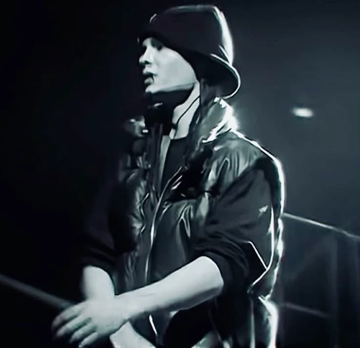 Tom kaulitz -pai de primeira viagem thumbnail