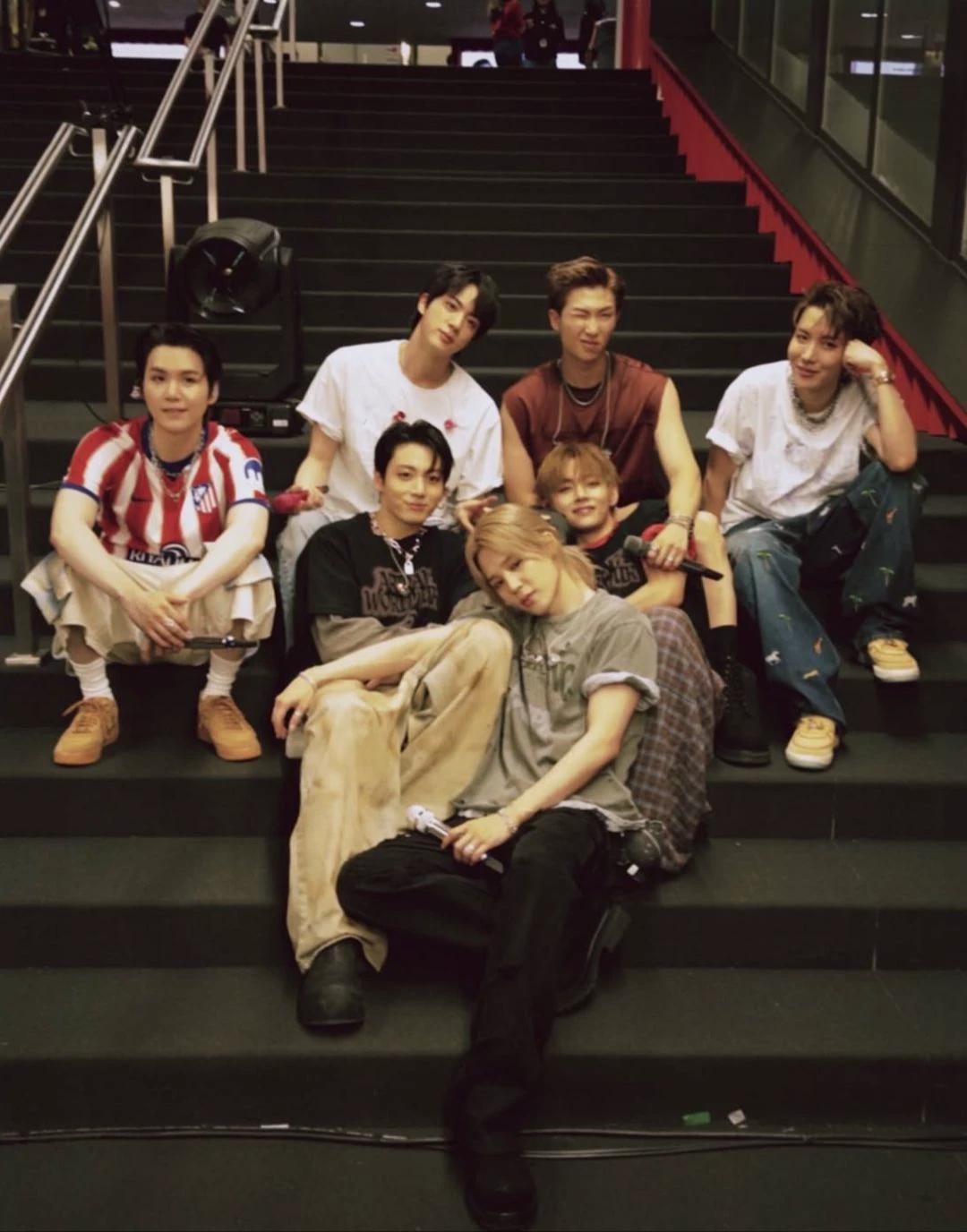 Make Your Own Story - BTS thumbnail