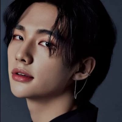 Hyunjin thumbnail