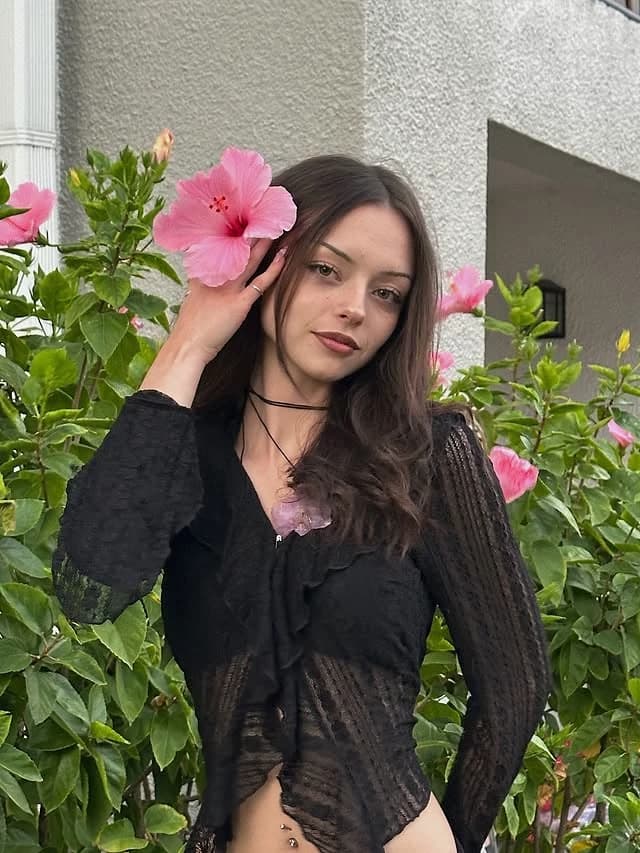 Lola Your Forbidden Little Sister thumbnail