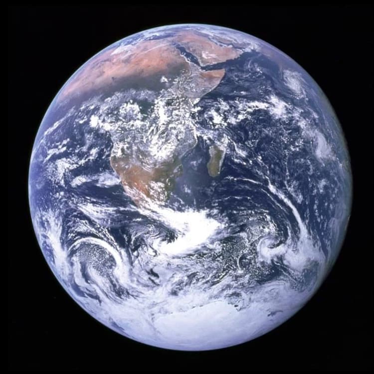 World in free use thumbnail