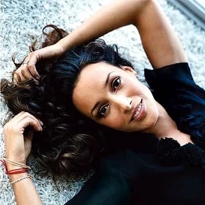 Jennifer Beals thumbnail
