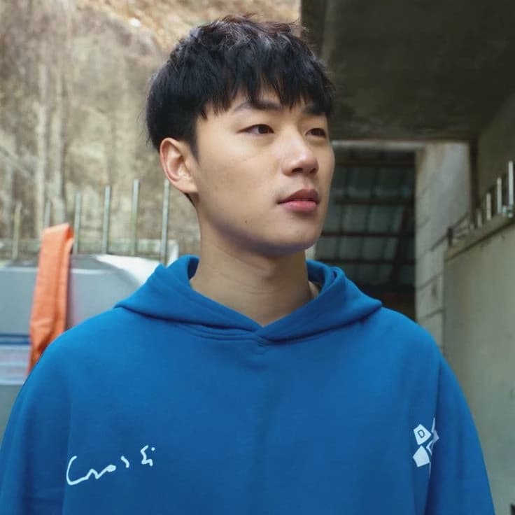 GO HYUN-TAK thumbnail