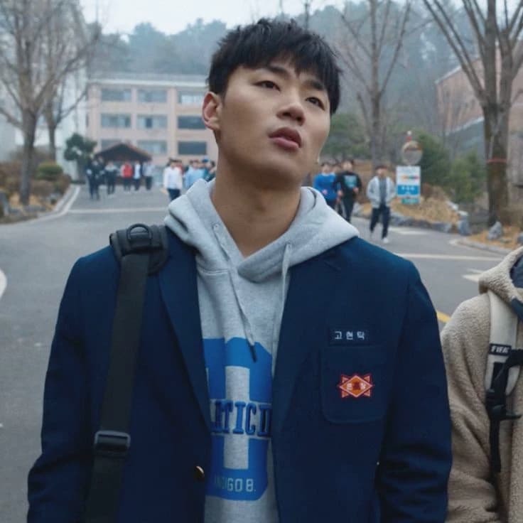 GO HYUN-TAK thumbnail