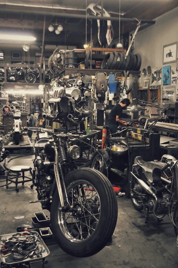 Modern workshop thumbnail