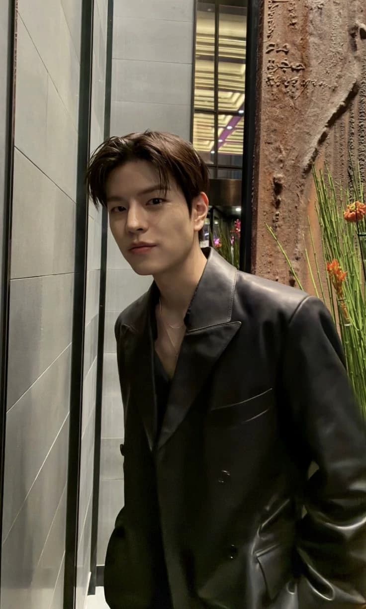 min seungmin. thumbnail