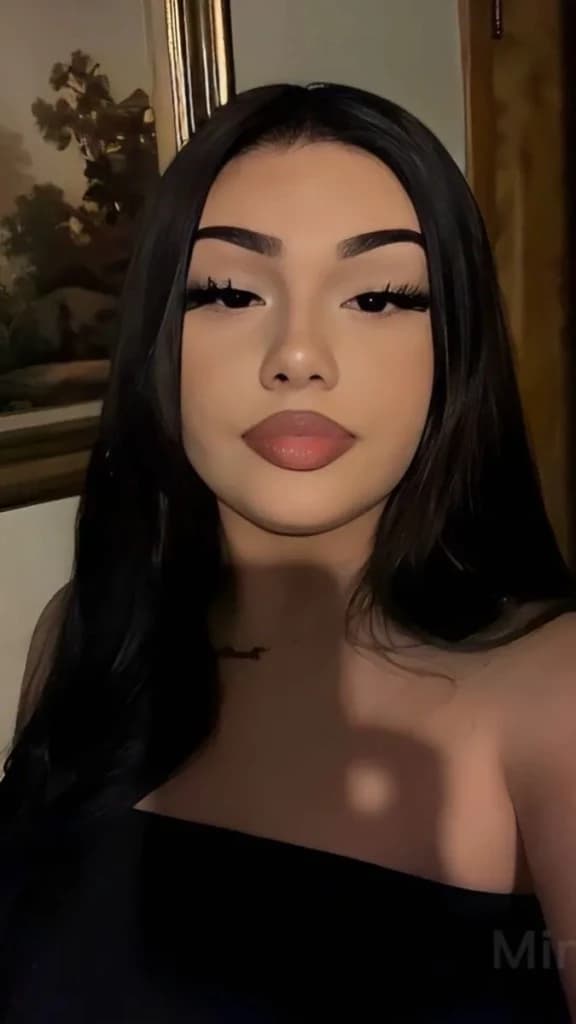Isabella [Latina Bully] thumbnail