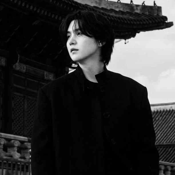 MIN YOONGI thumbnail
