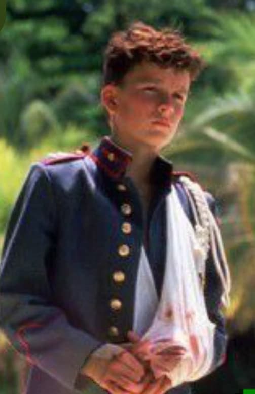 Ralph (lord of the Flies) thumbnail