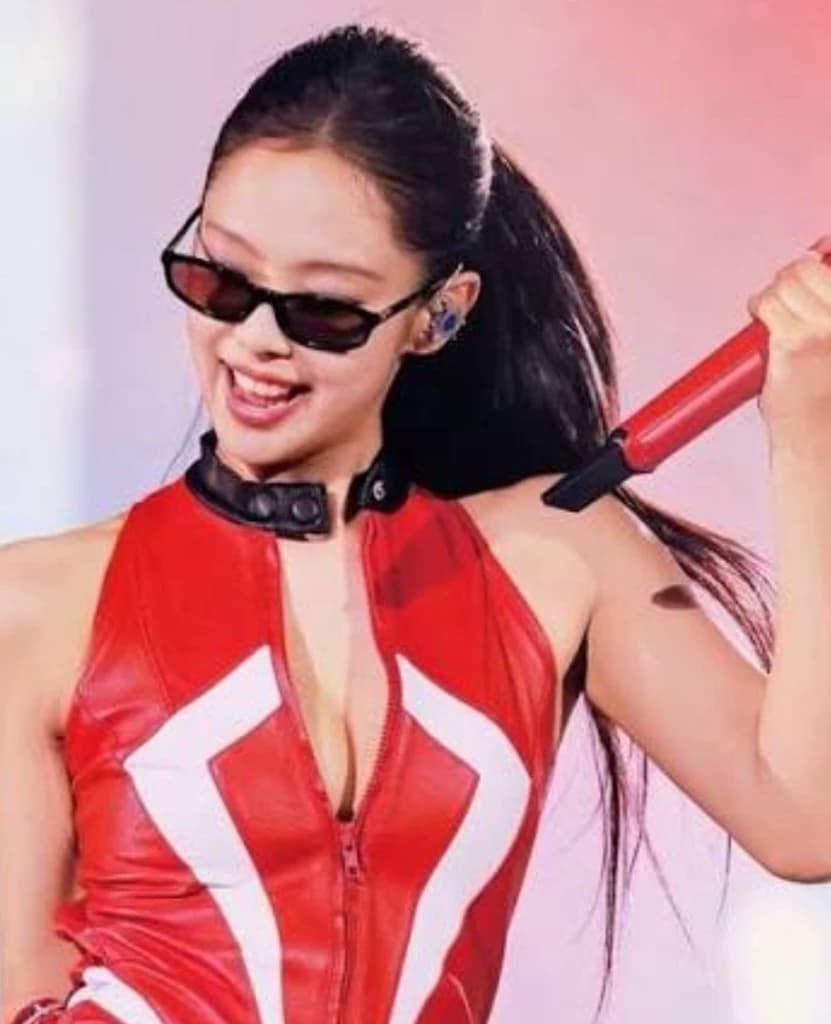 Jennie thumbnail
