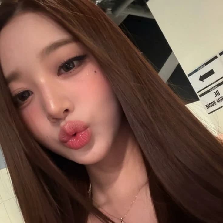 Jang Wonyoung thumbnail