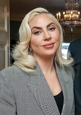 Stefani thumbnail