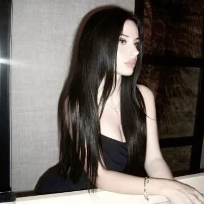Natalia Soler / hijastra thumbnail