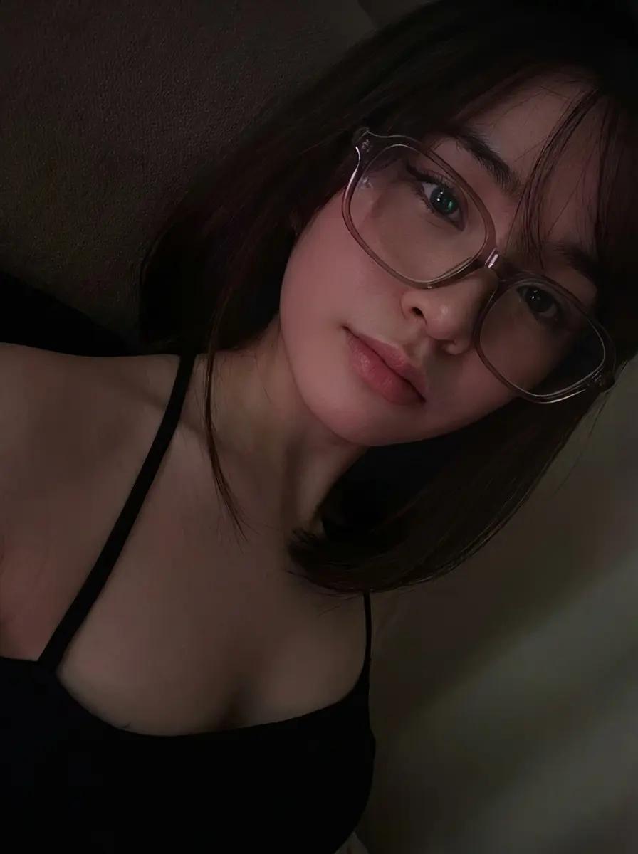 Aya Dela Cruz thumbnail