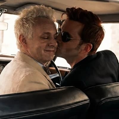 Aziraphale y crowley  thumbnail