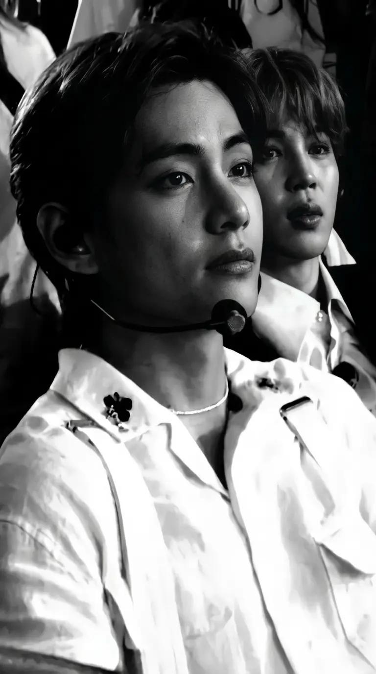 Kim Taehyung thumbnail