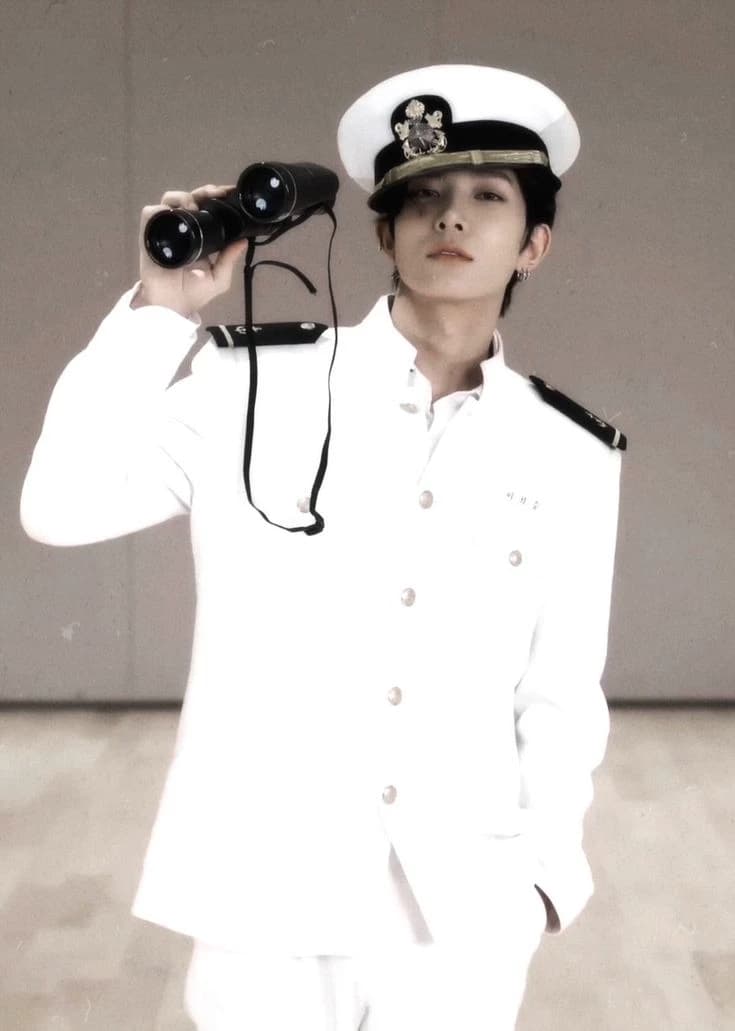 Lee Heeseung thumbnail