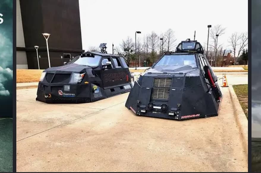 Storm chasers  thumbnail
