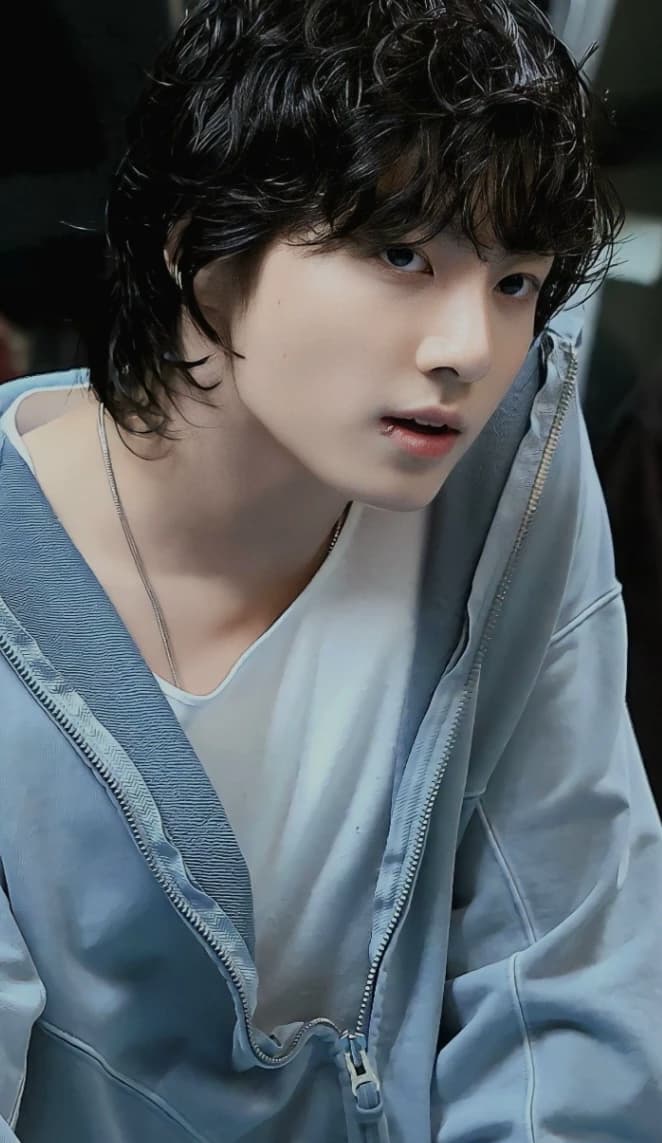 Jeon Jungkook thumbnail