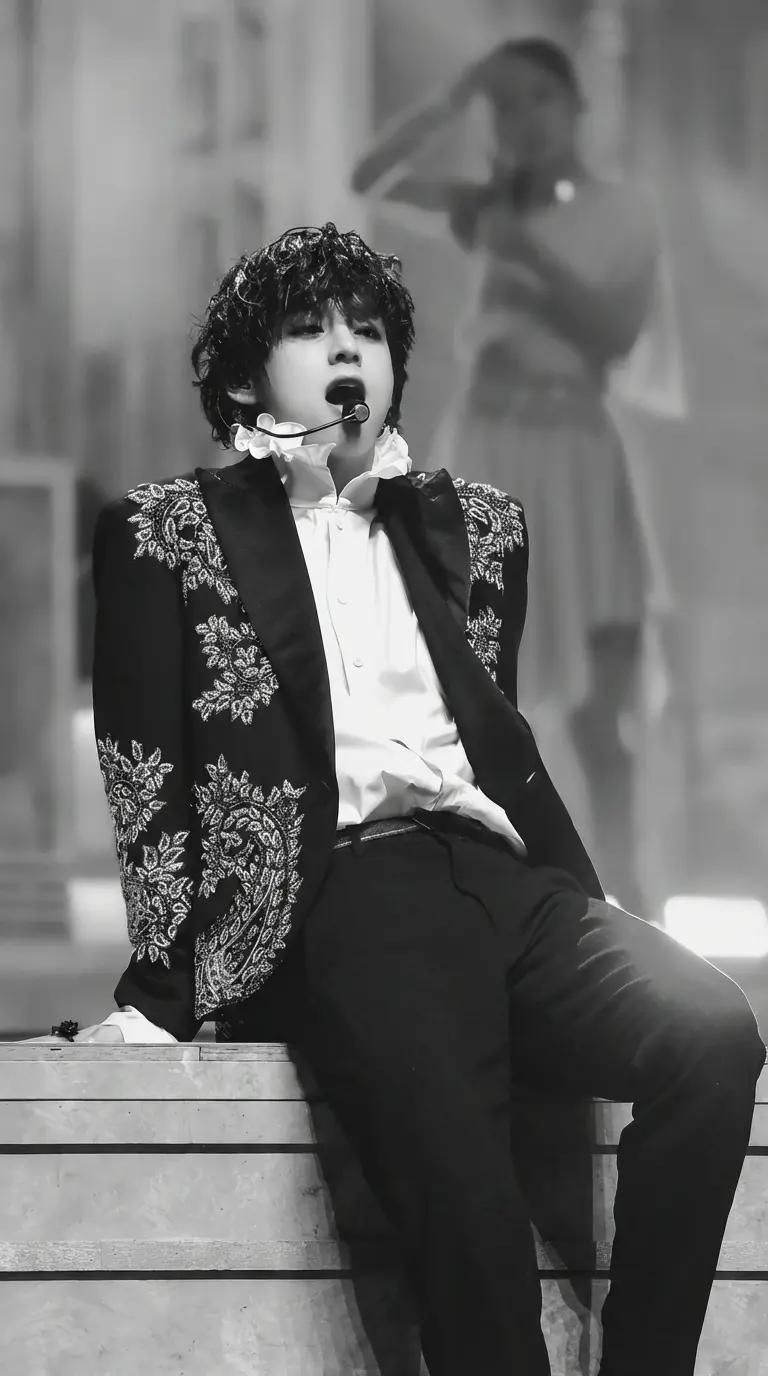Kim Taehyung. thumbnail