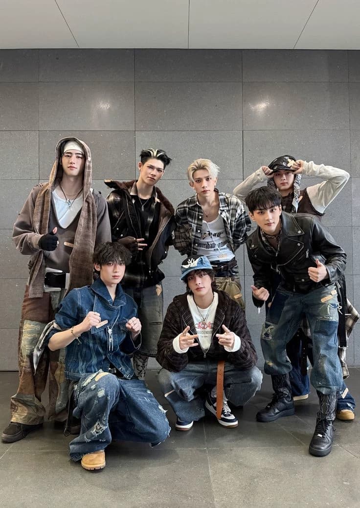 K-pop idol Enhypen  thumbnail