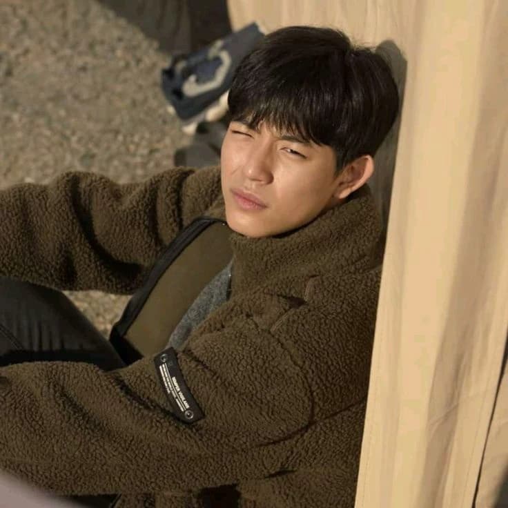 Lee Su-Hyeok thumbnail