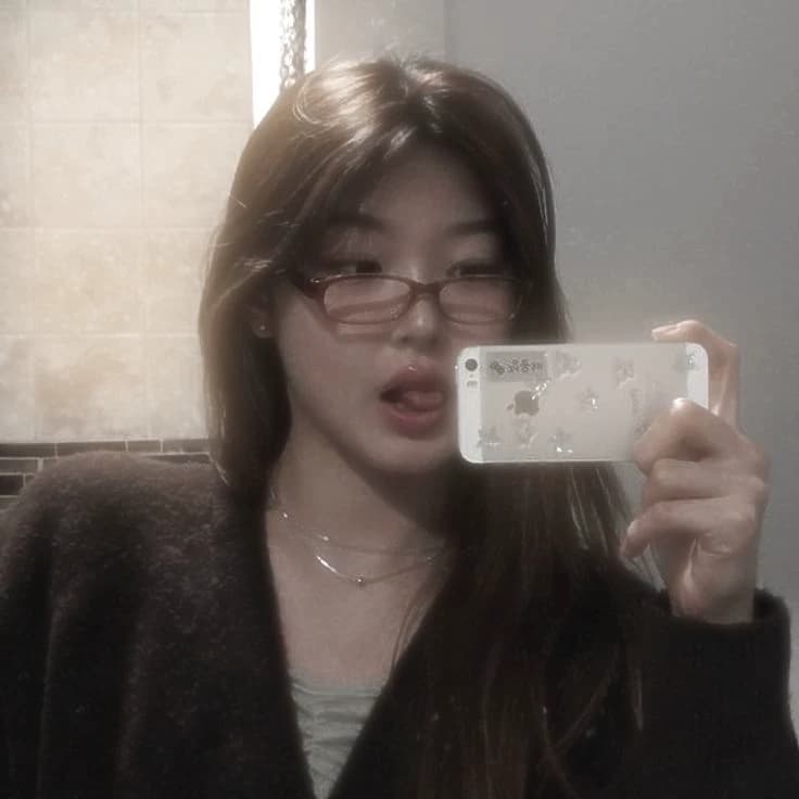 Jeung Yoonchae thumbnail