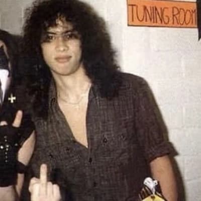 Kirk Hammett thumbnail