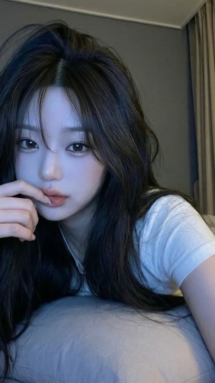 Clara thumbnail