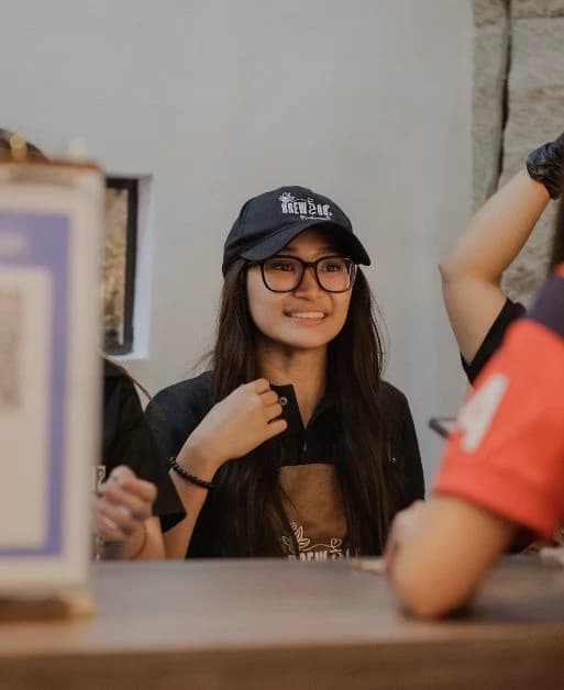 Jhoanna Robles  thumbnail