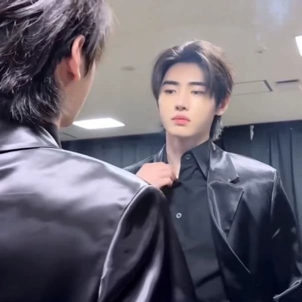 Sunghoon thumbnail