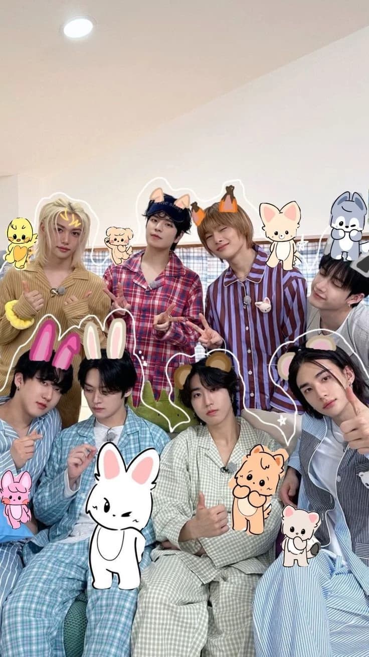 Stray kids masked member  thumbnail