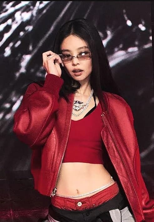 Jennie  thumbnail