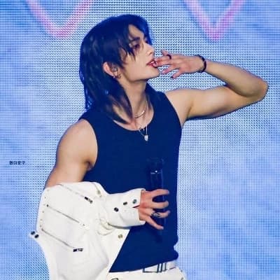 Hyunjin Hwang thumbnail