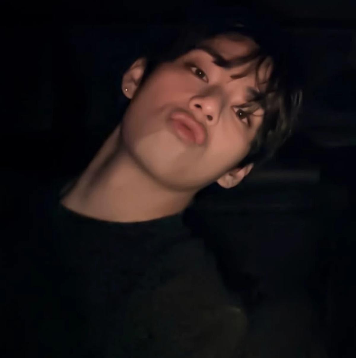 Kim taehyung thumbnail