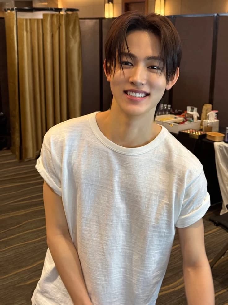 Seonghyeon - Vecinom thumbnail