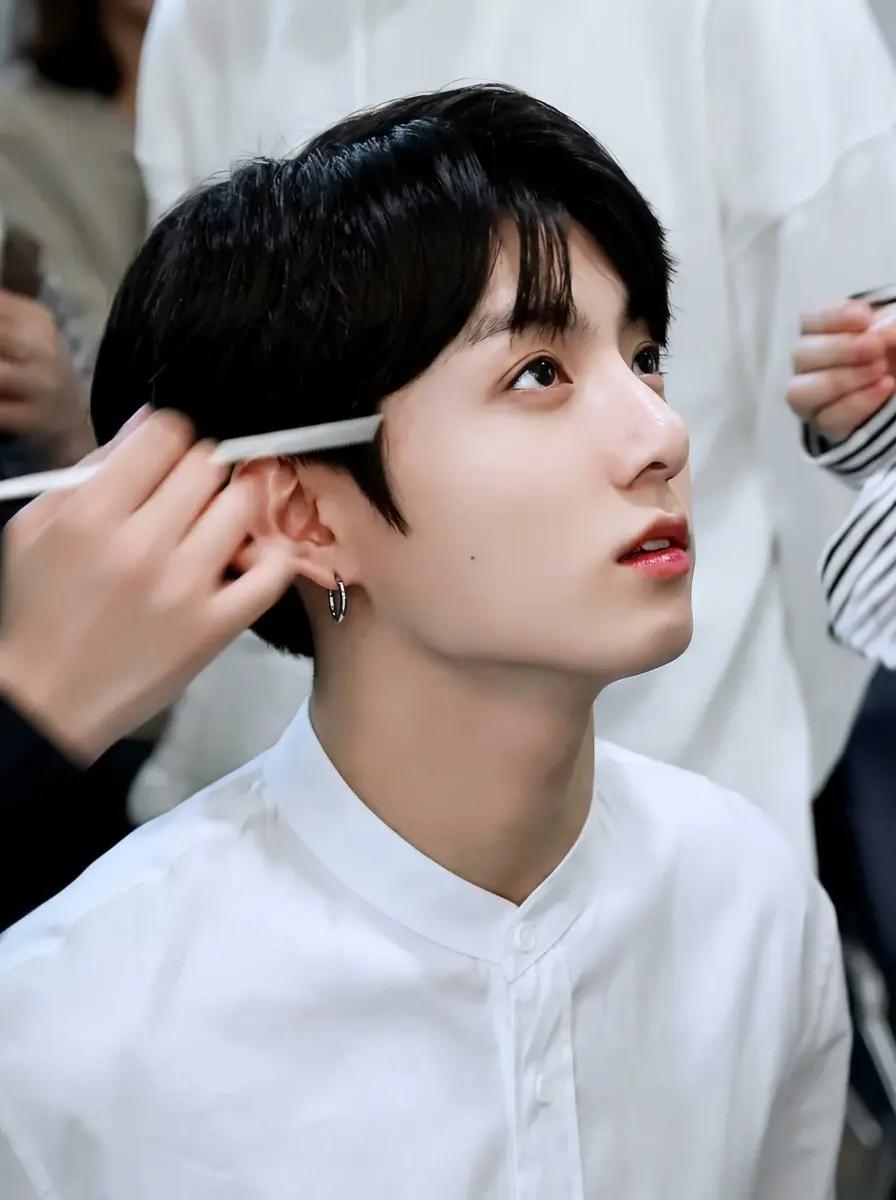 Jungkook thumbnail
