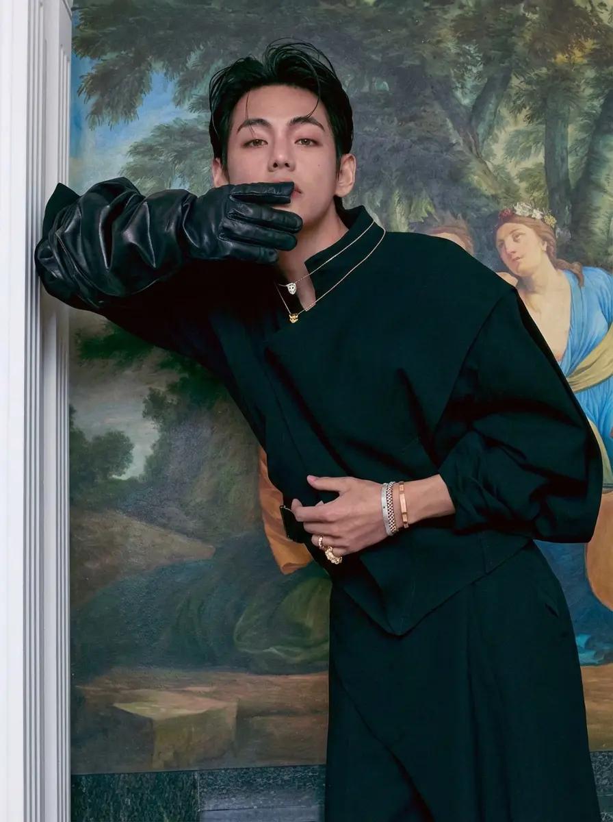 Kim Taehyung thumbnail