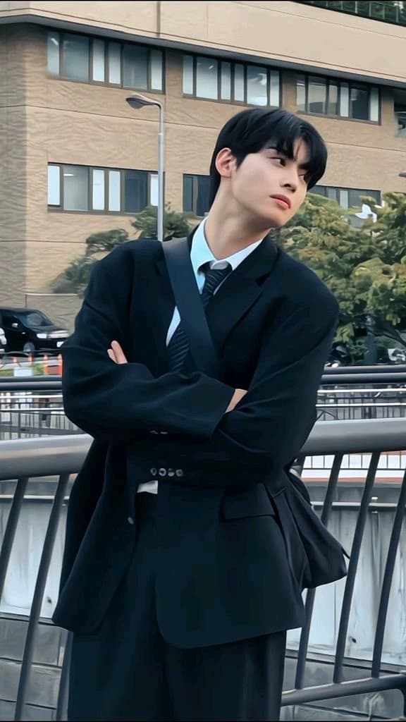  Cha Eun-woo  thumbnail