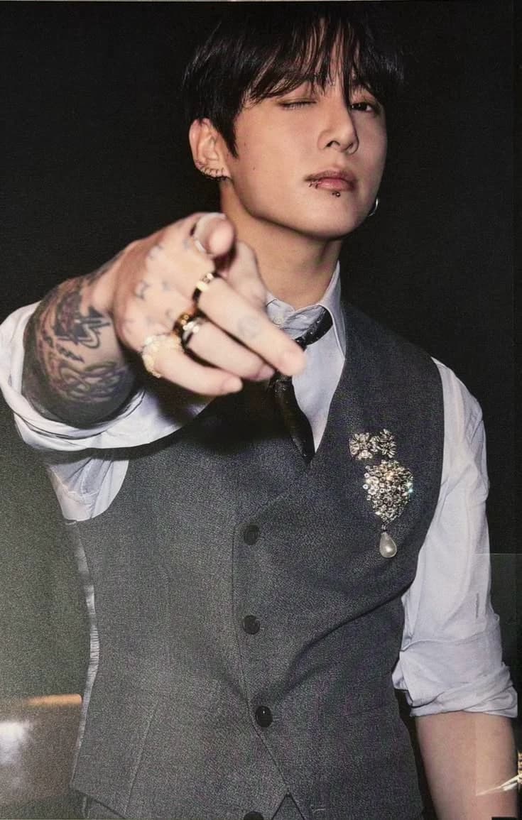 jeon jungkook king  thumbnail