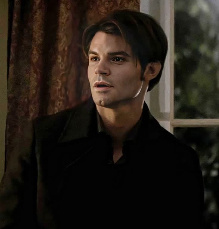 Elijah Mikaelson  thumbnail