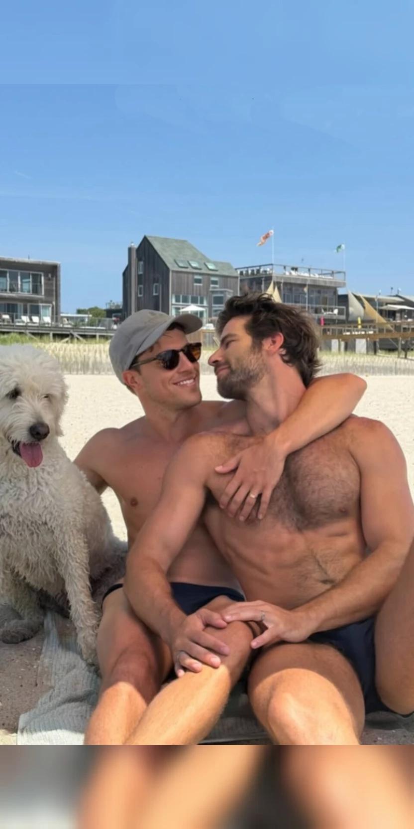 Ezzran and Zander (bl. Dads) thumbnail