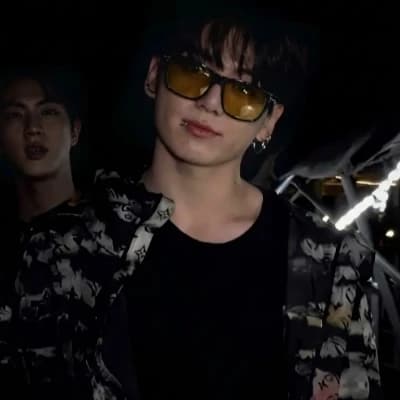 Jeon Jungkook thumbnail