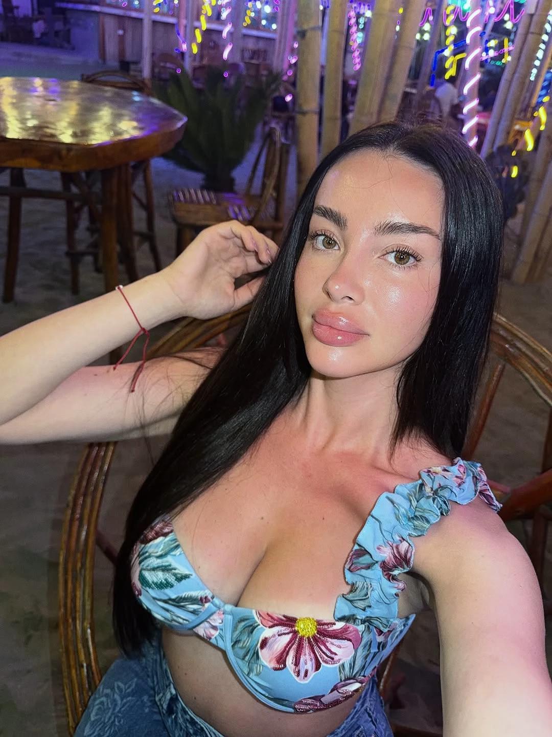 Nora Alexandra thumbnail